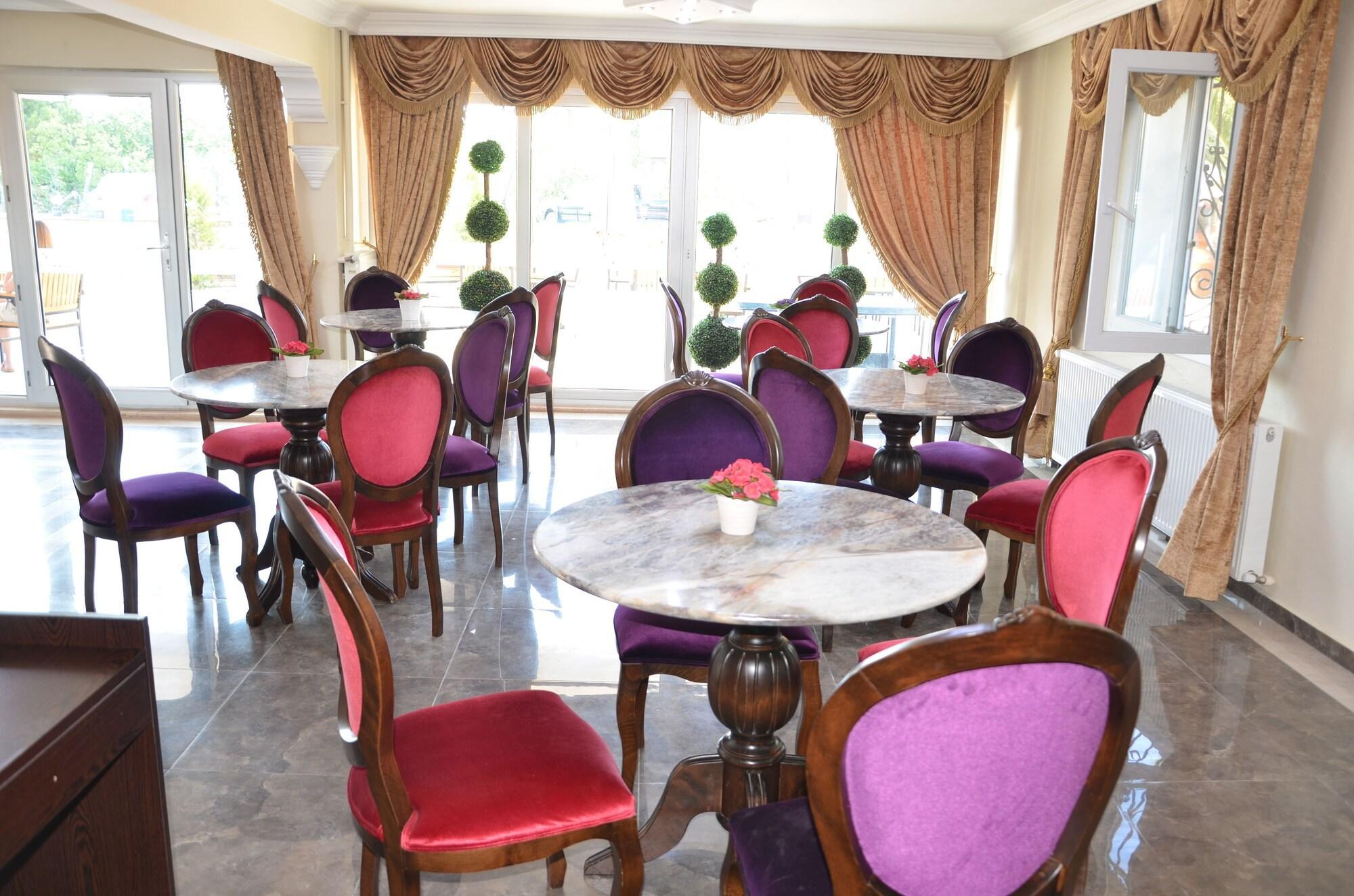 Uzunhan Hotel Ayvalı Zewnętrze zdjęcie
