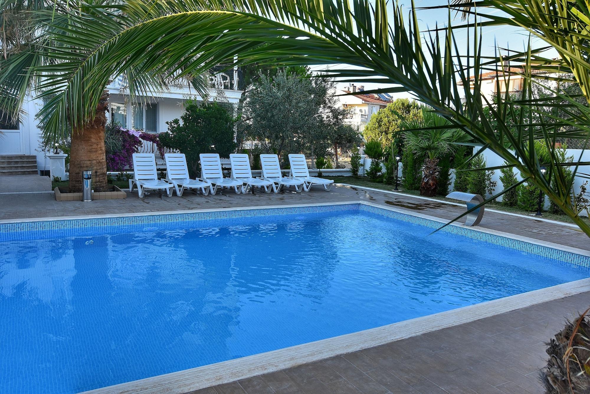 Uzunhan Hotel Ayvalı Zewnętrze zdjęcie