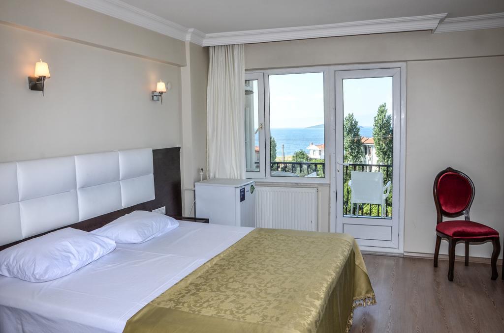 Uzunhan Hotel Ayvalı Zewnętrze zdjęcie
