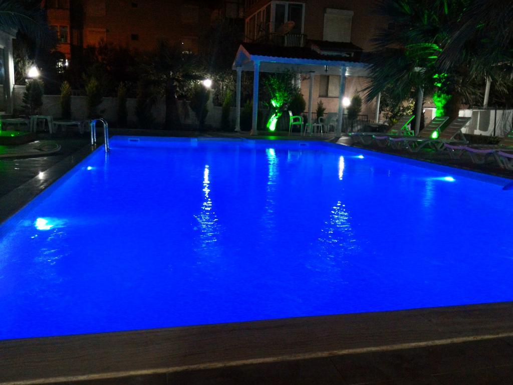 Uzunhan Hotel Ayvalı Zewnętrze zdjęcie
