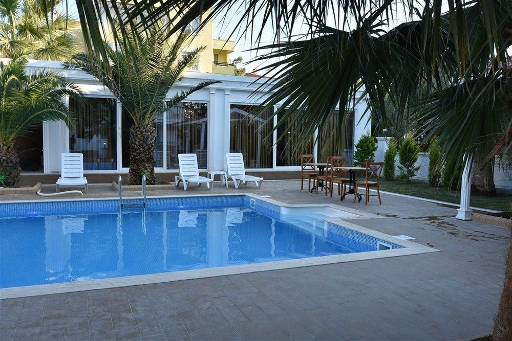 Uzunhan Hotel Ayvalı Zewnętrze zdjęcie